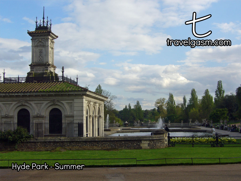 London's famous park near Lancaster Gate in summer.