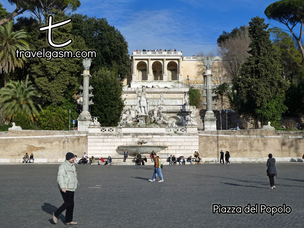 Terrazza del Pincio provides nice views over Piazza del Popolo.